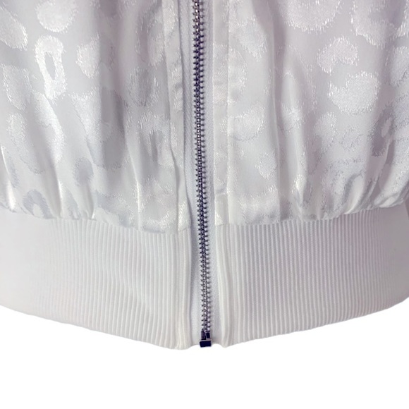 Satin Leopard Print Cropped Full Zip Jacket White XS - Picture 4 of 8